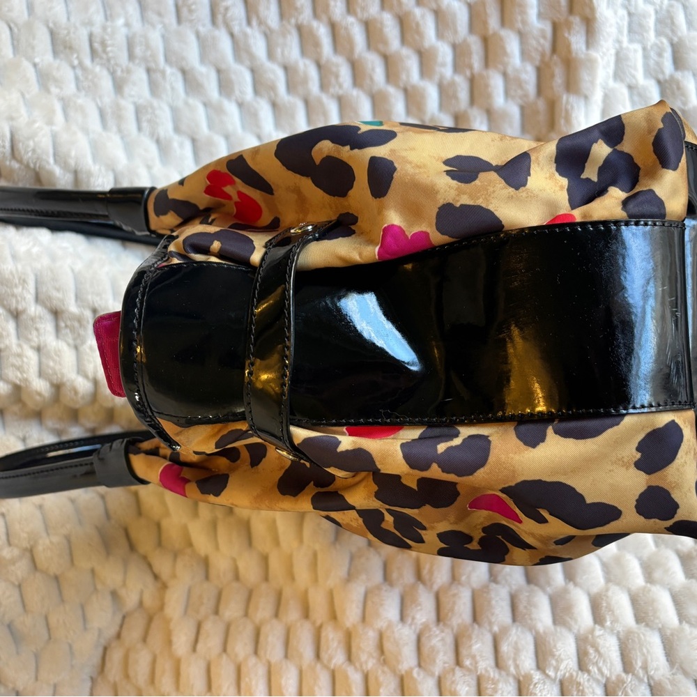 Kate Spade NY Stevie Pop Art Leopard Nylon Tote Black Patent Gold Hardware - Picture 6 of 11